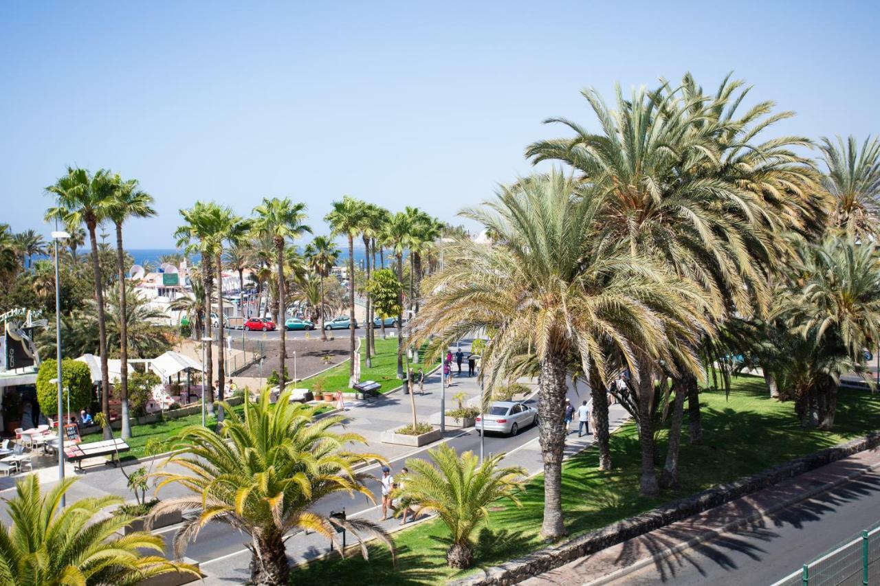 ארונה Las Americas Downtown : Prime Location Accomm. מראה חיצוני תמונה